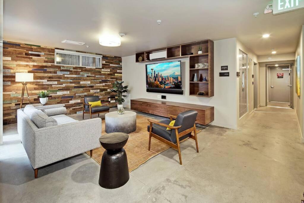 Modern Capitol Hill Studio Steps To Volunteer Park ซีแอตเทิล ภายนอก รูปภาพ